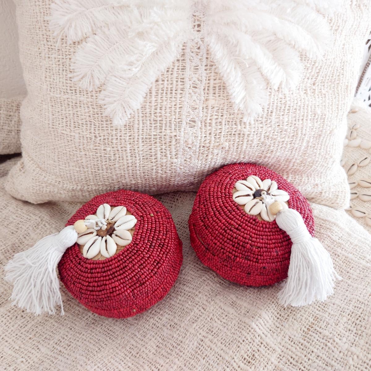 Scatola "Perla" in Bambù e Perle, Rossa con pompon D 11cm 🌿🐚