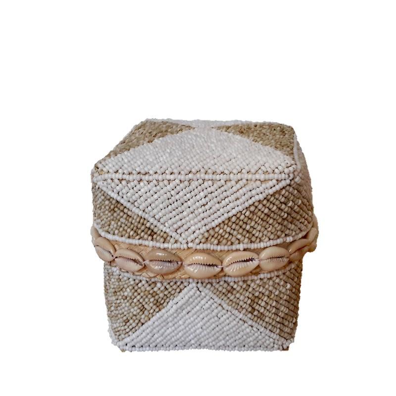 Scatola decorativa in bambù e perline di vetro, bianco/beige🌿🐚