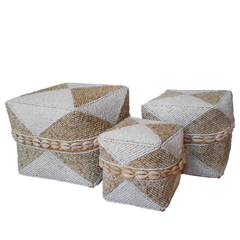 Scatola decorativa in bambù e perline di vetro, bianco/beige🌿🐚