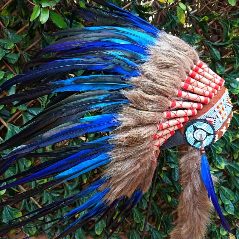 Copricapo indiano blu