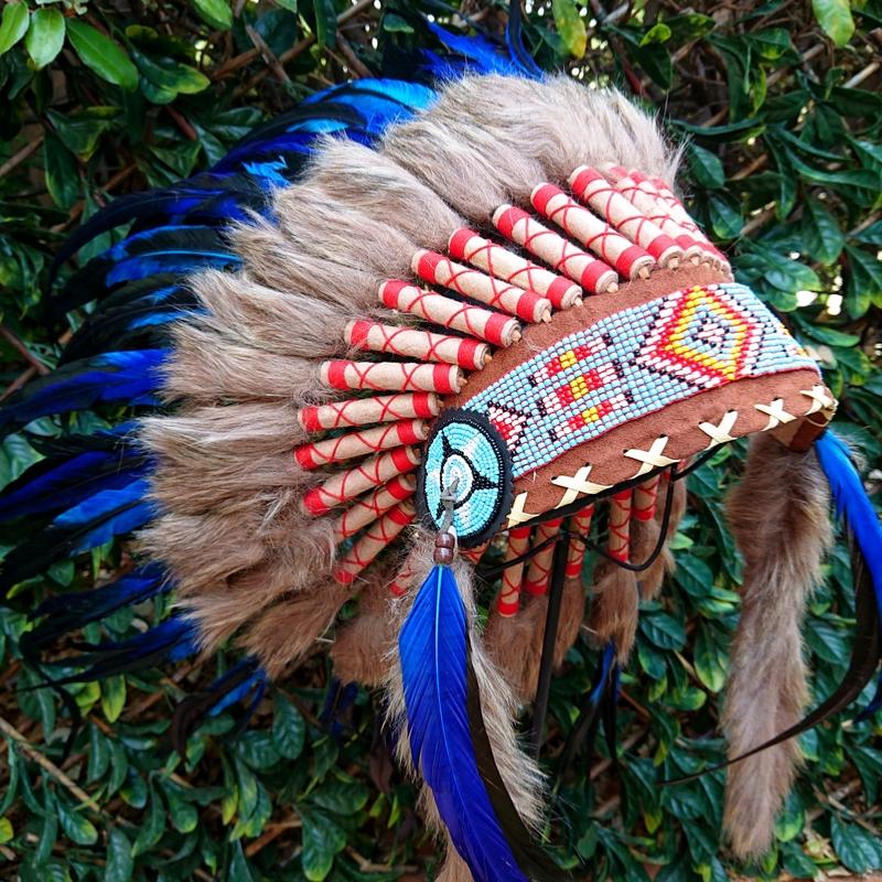 Copricapo indiano blu