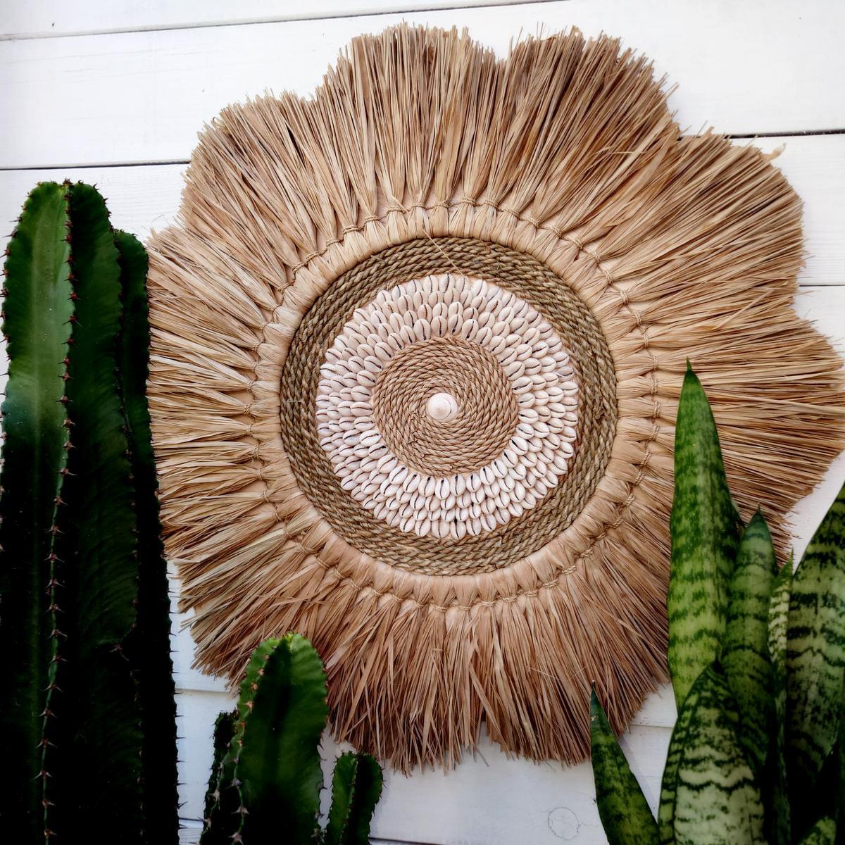 Decoración de Pared "Flora" en Rafia y Conchas D 60 cm