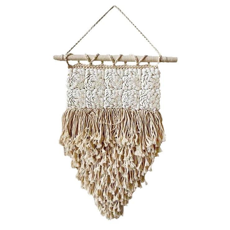 Boho Makramee Wanddekoration mit großen Muscheln