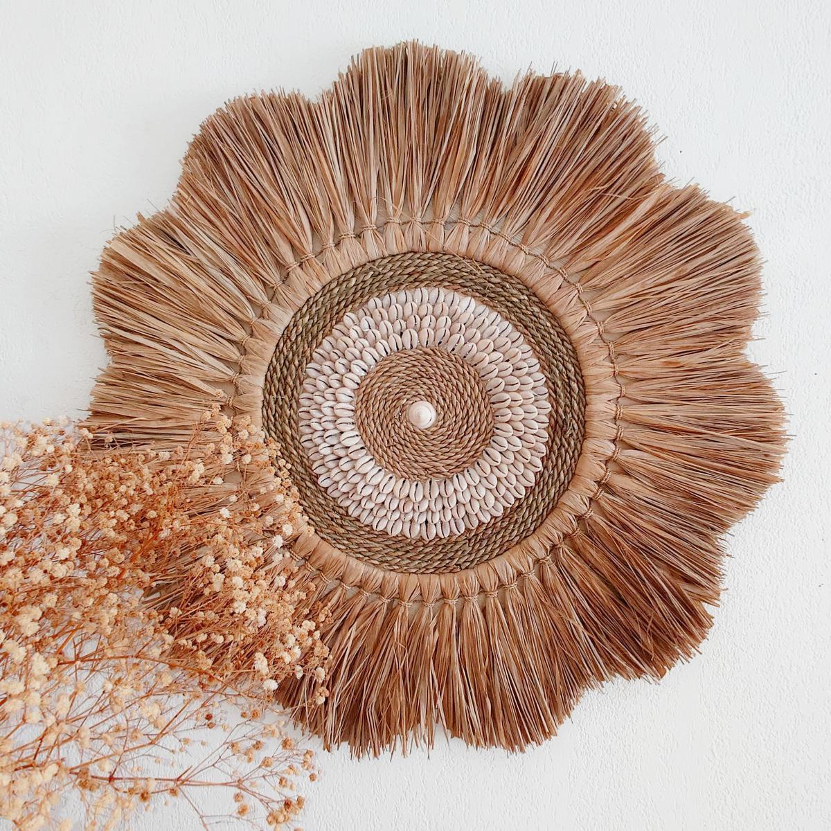 Decoración de Pared "Flora" en Rafia y Conchas D 60 cm