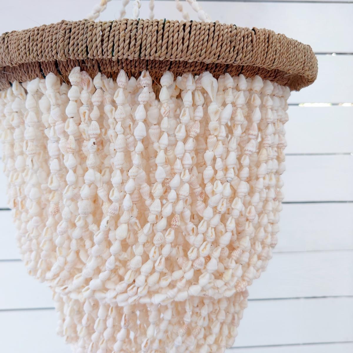 Lámpara colgante de conchas "Nora" D30 cm