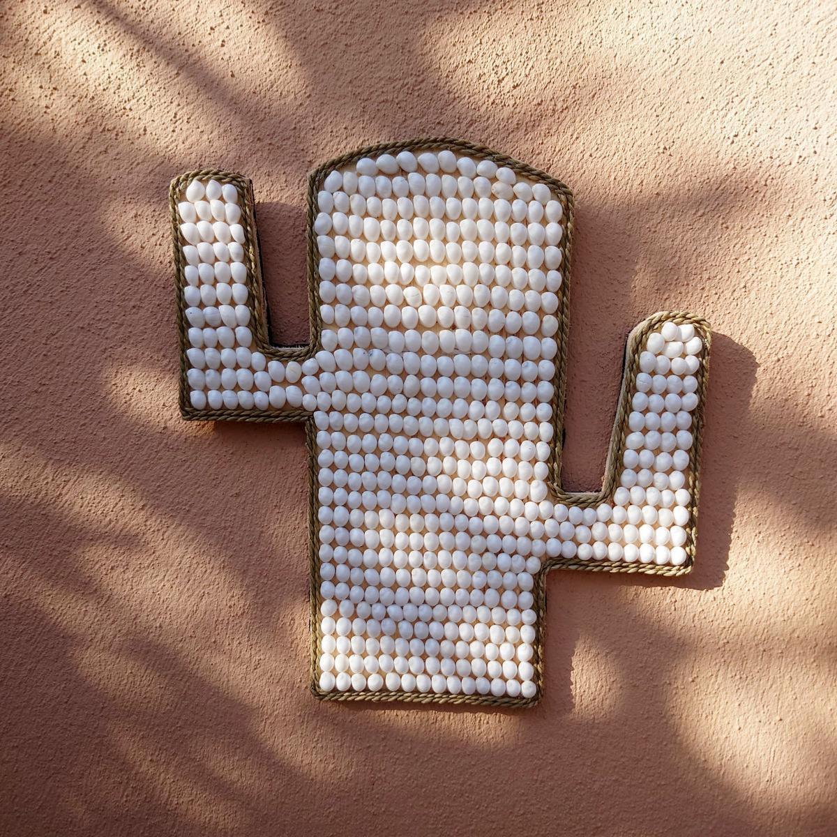 Decoración de Pared en Conchas con Forma de Cactus 🌵