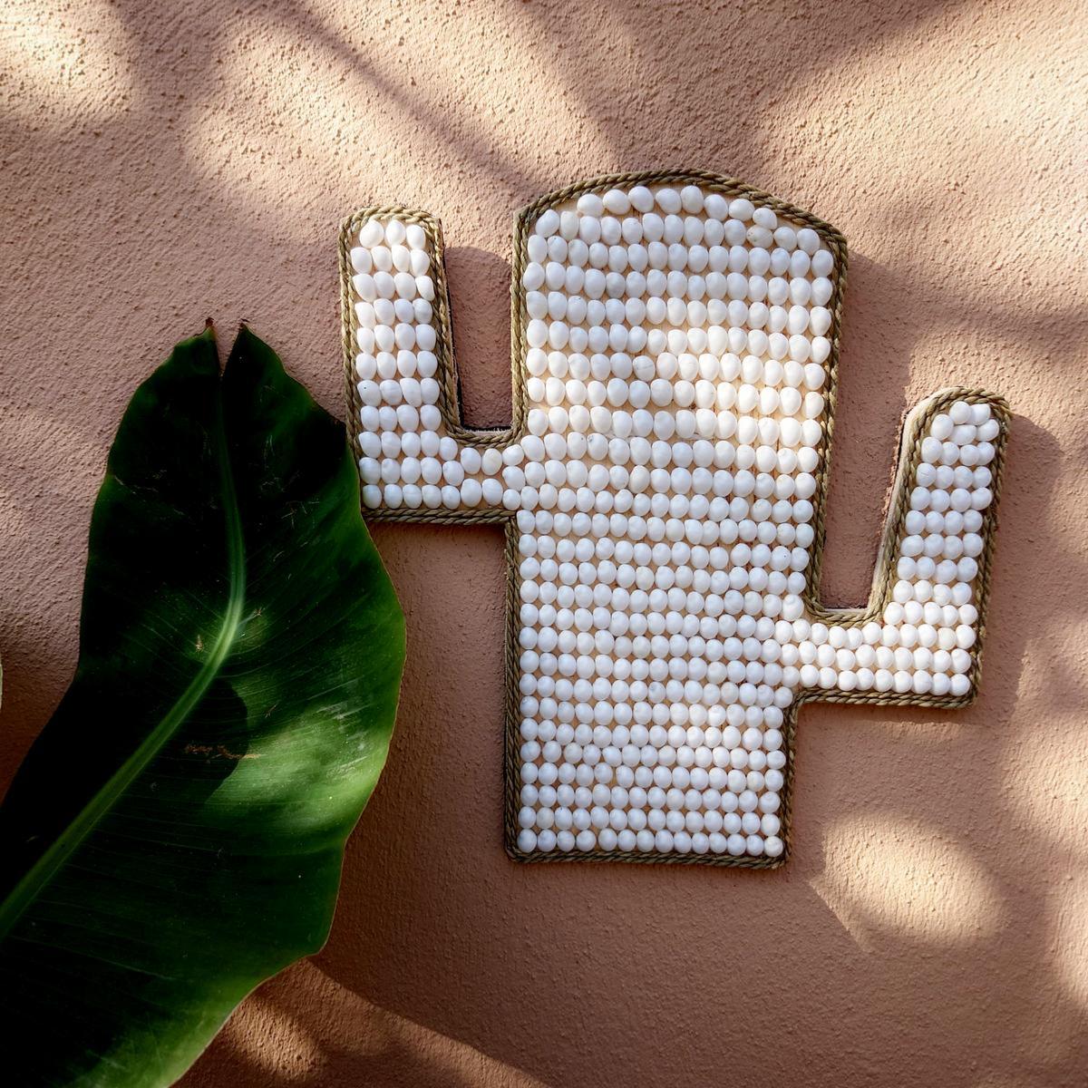 Decoración de Pared en Conchas con Forma de Cactus 🌵