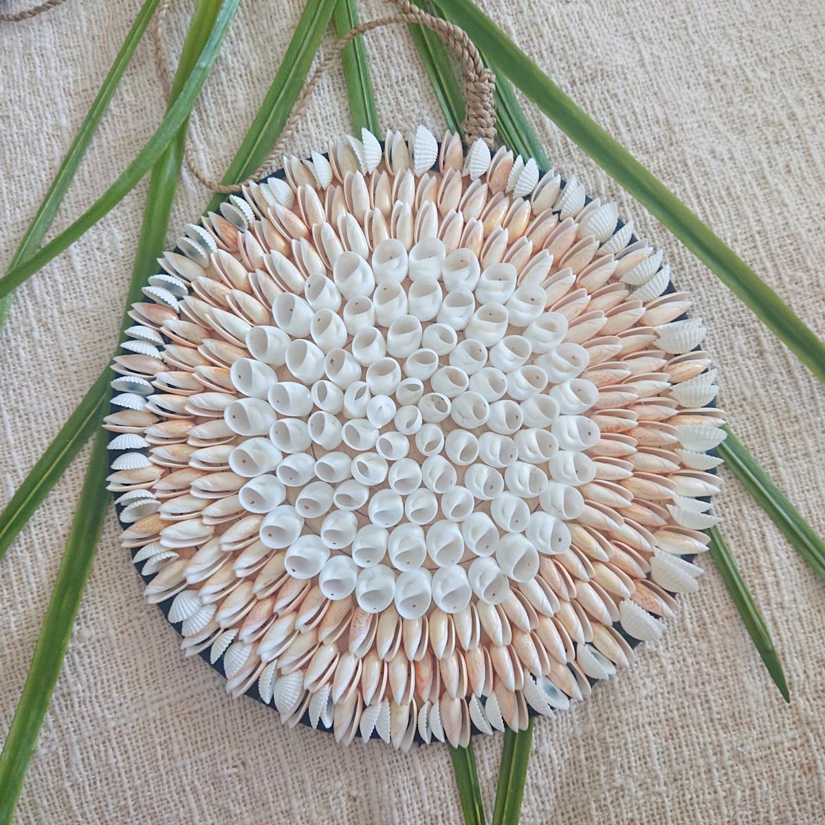 Balira Beige Wanddekoration