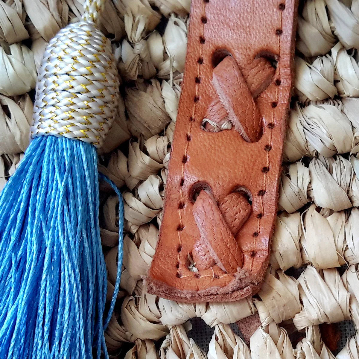 Sac Jemen en raphia à pompons bleus