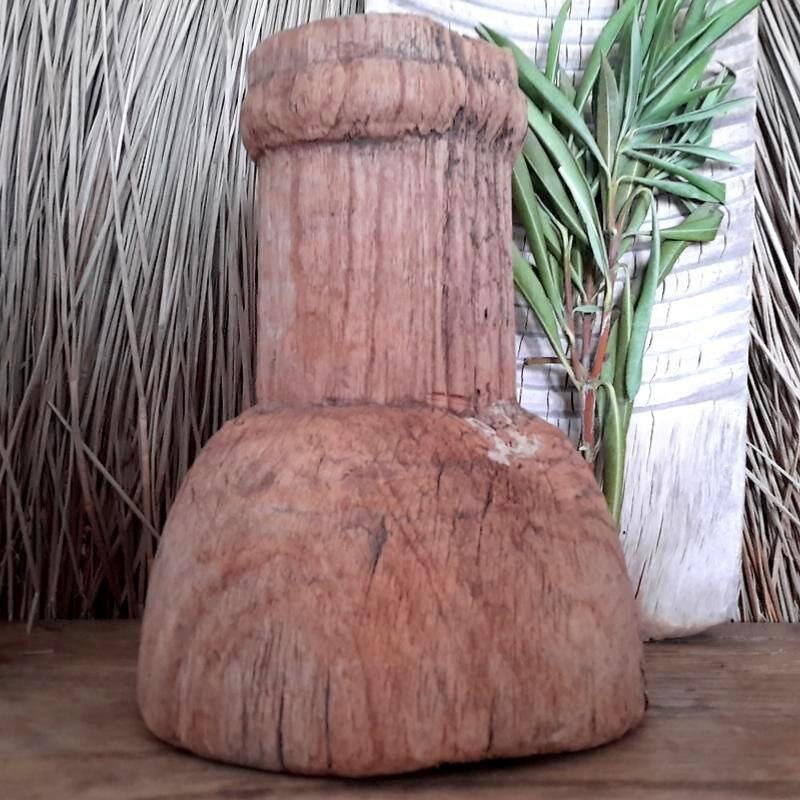 Portavelas Vintage Redondo de Madera Antigua