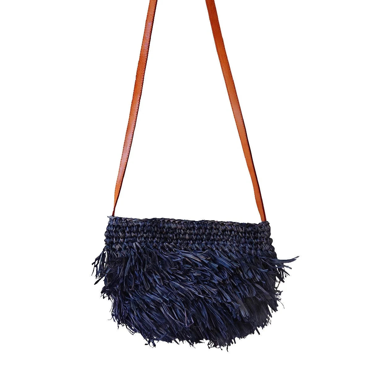 Clutch de Rafia con Flecos y Asa de Cuero - Colección Betty