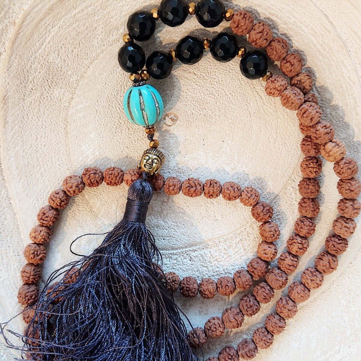 Livia Sautoir Halskette, Grauer Pompom