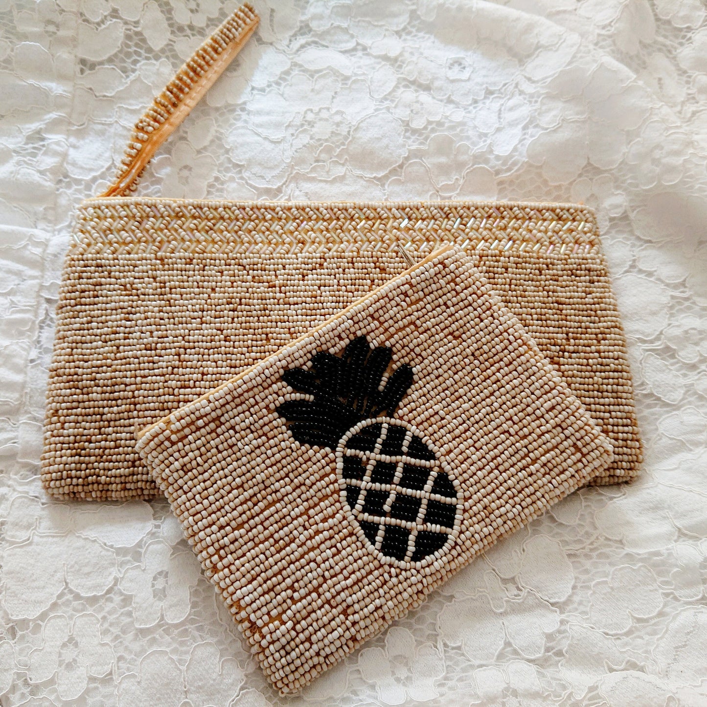 Monedero Beige de Cuentas de Vidrio - Colección Ananas