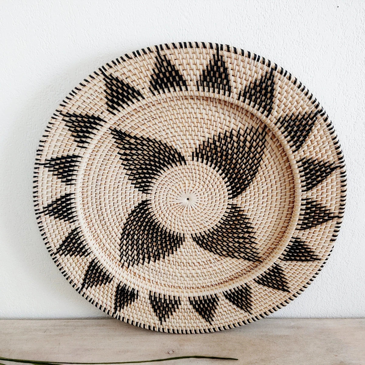 Vassoio rotondo in rattan