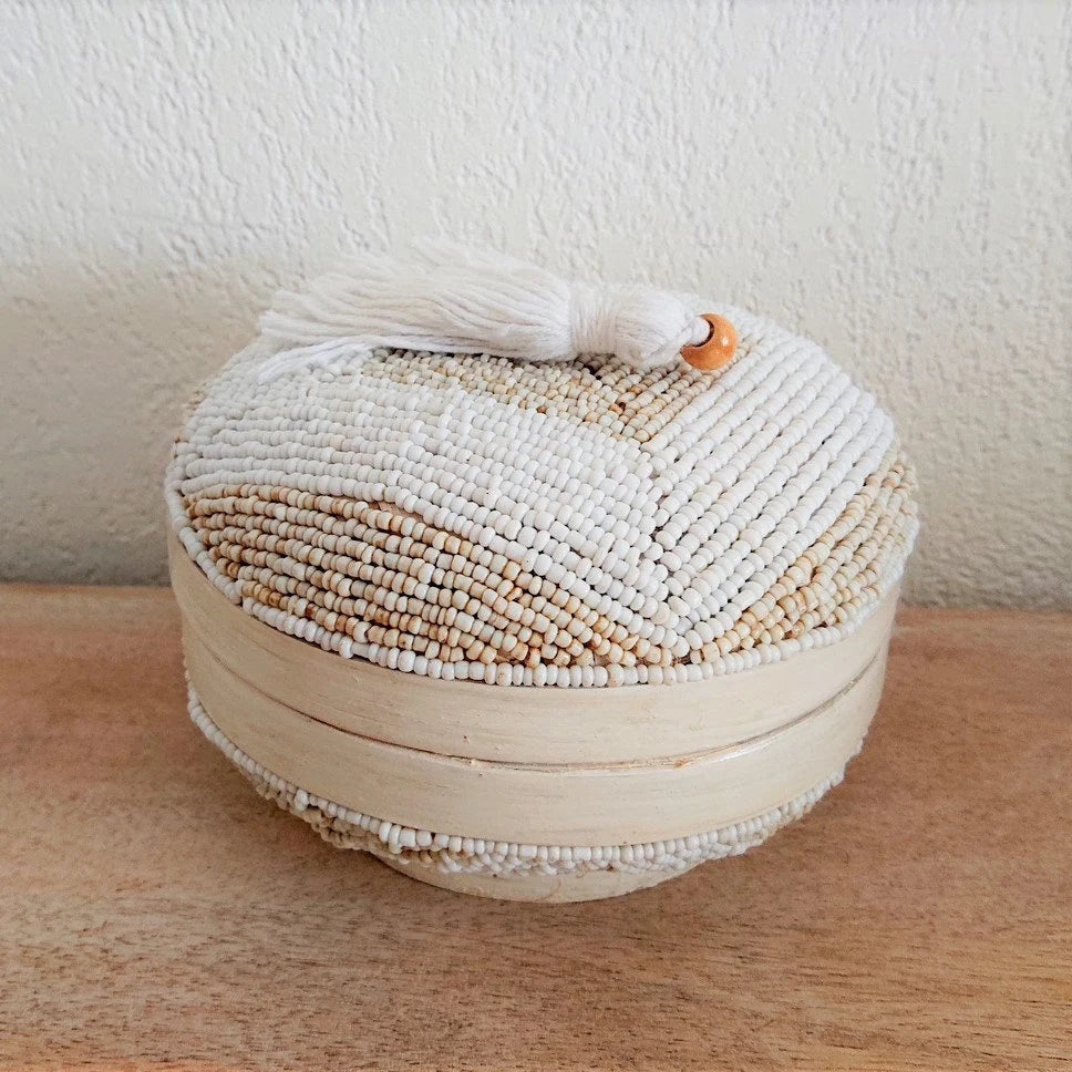 Scatola Bora in bambù e perle di vetro D 16cm 🌿