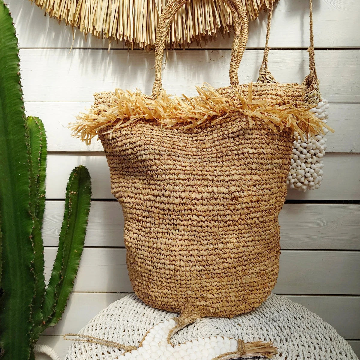Borsa in rafia Zarra con frange