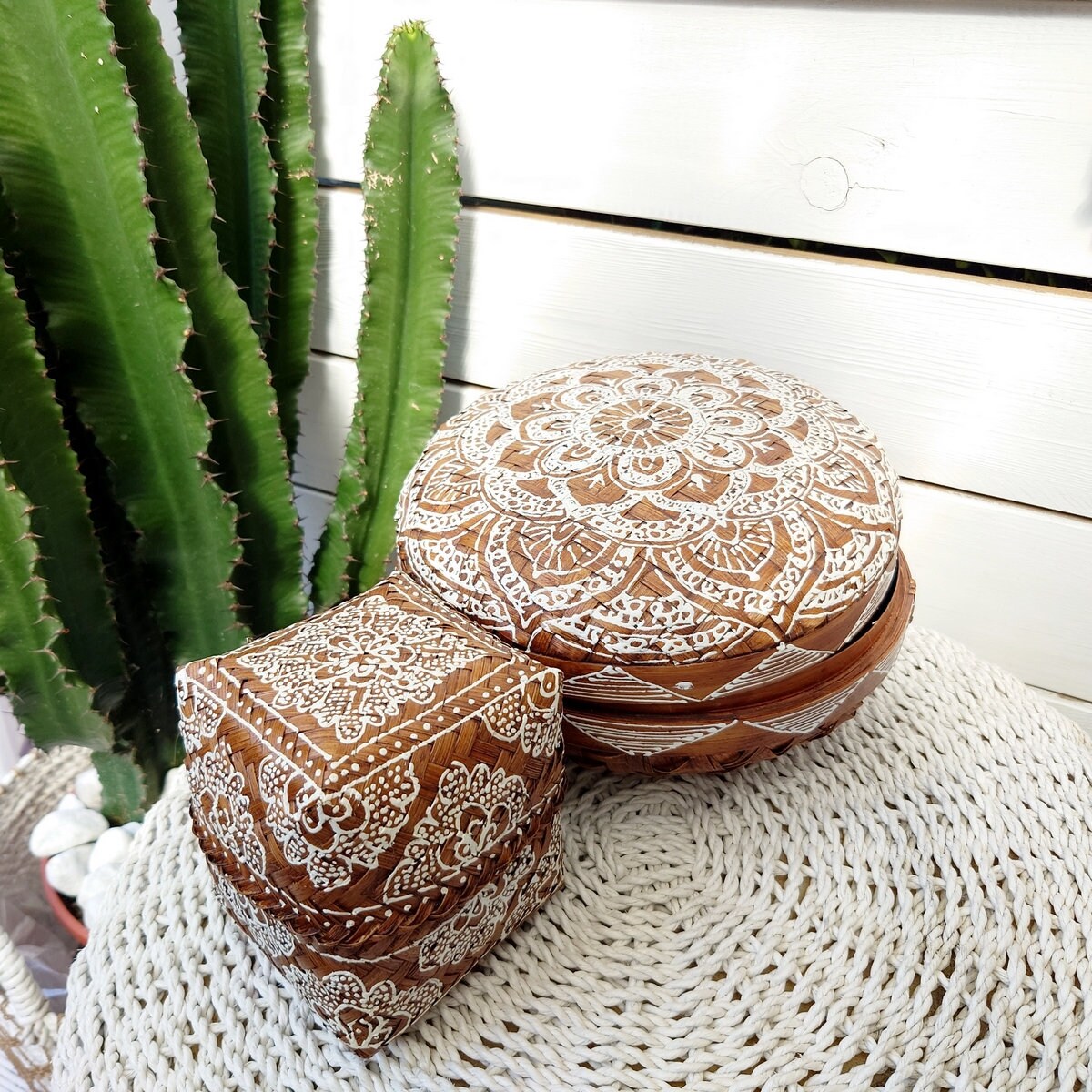 Scatola rotonda in bambù, design mandala 🌿