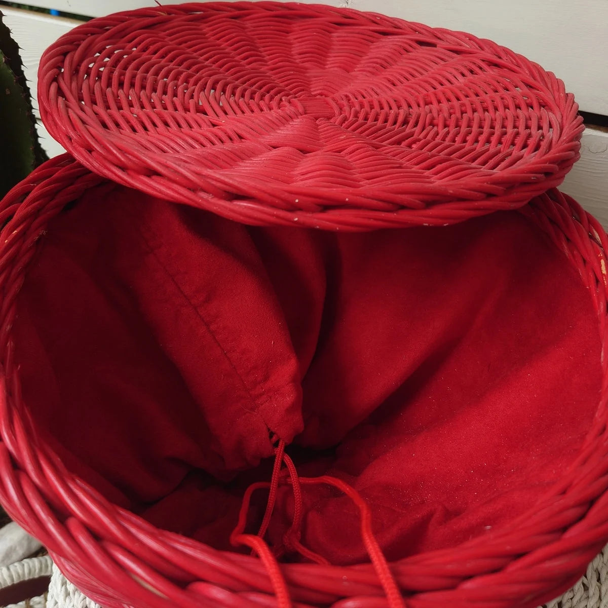 Panier en Osier Naturel Rouge