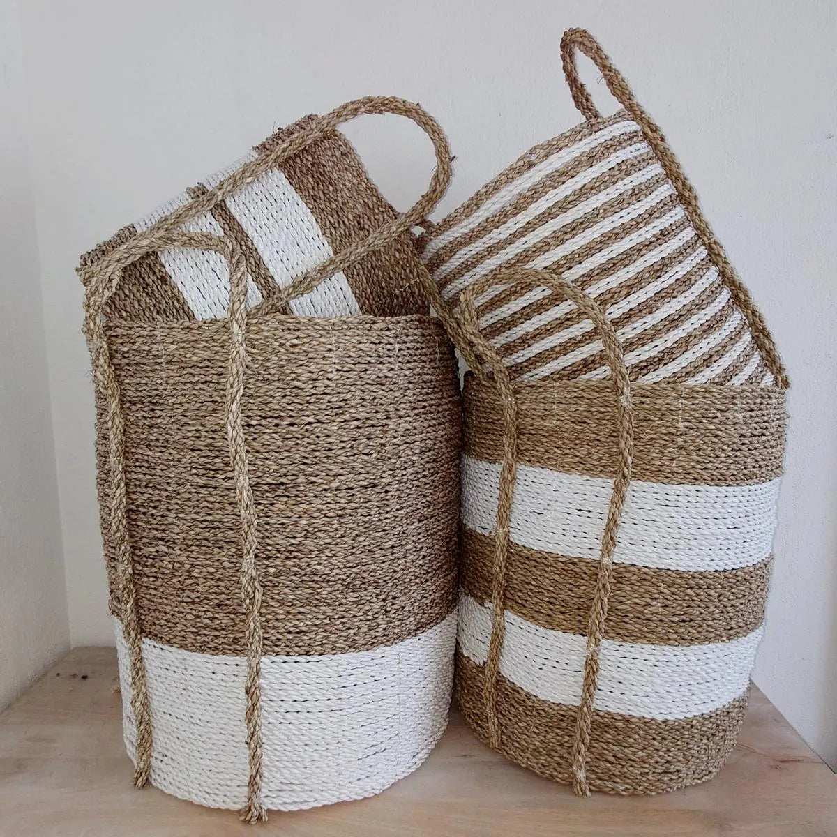 Panier en jonc de mer, Blanc/Beige