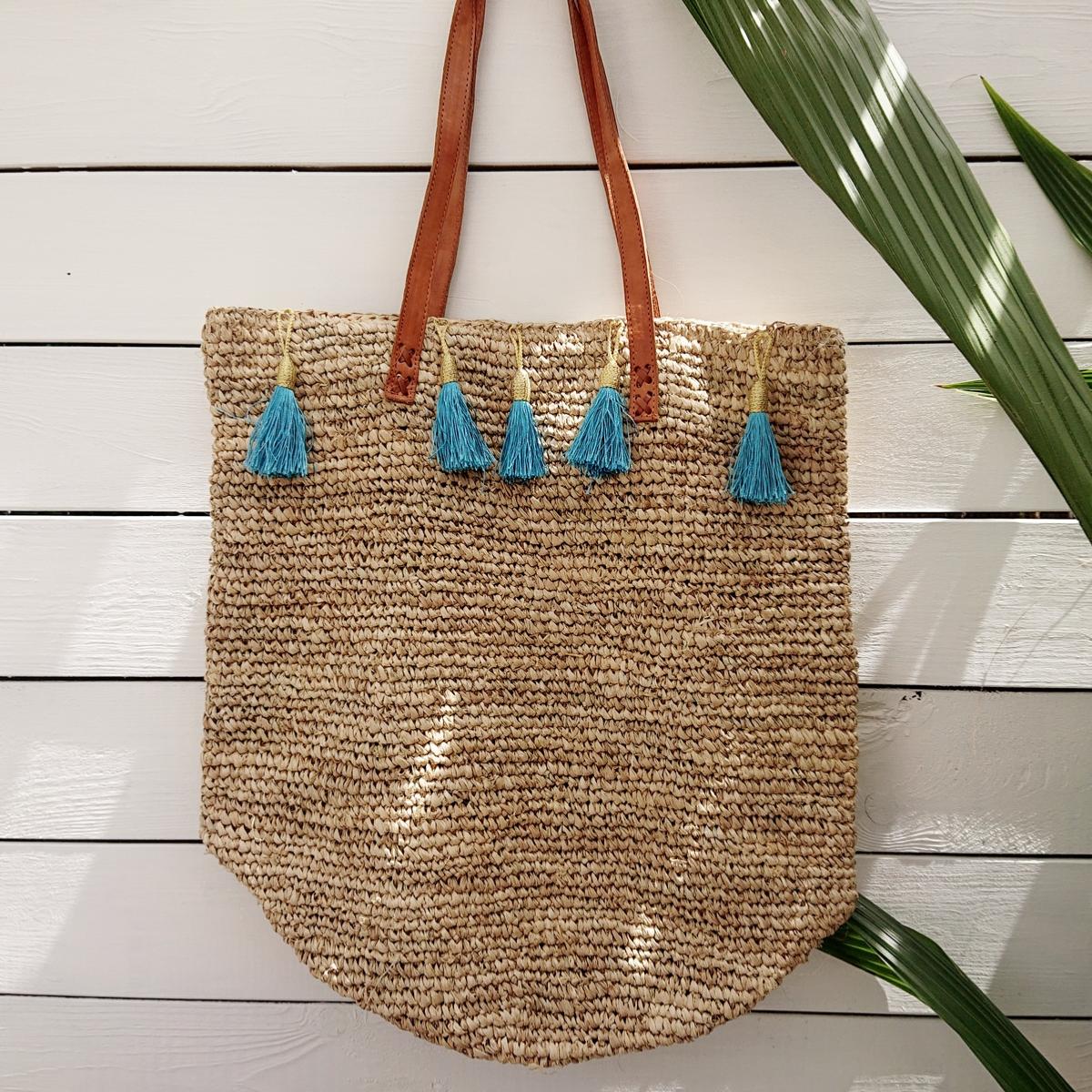 Bolso Jemen de Rafia con Pompones Azules