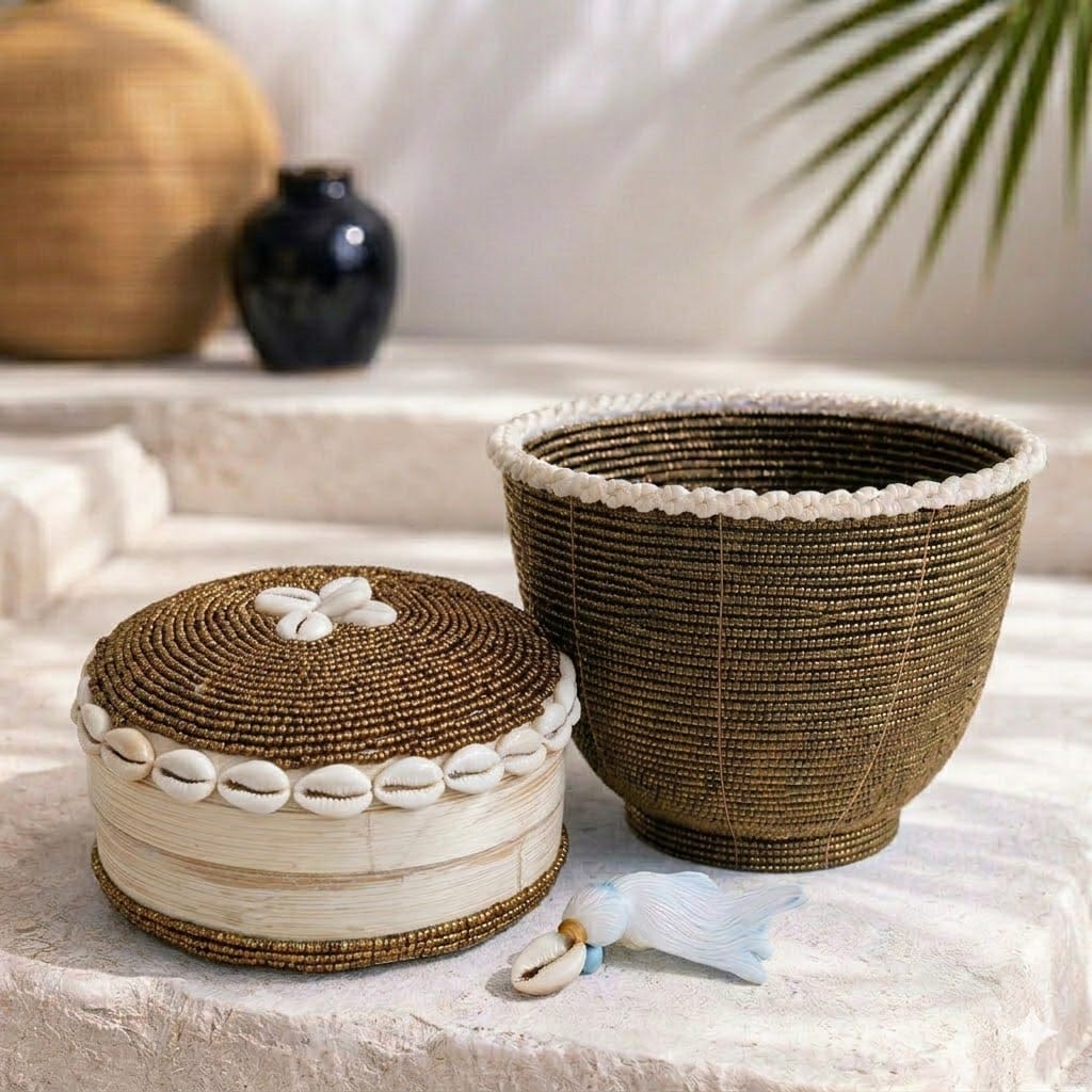 Scatola "Perla" in bambù e perle dorate D 16cm 🌿🐚